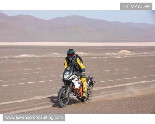 重庆足球队耐力提升之路探索与挑战分析